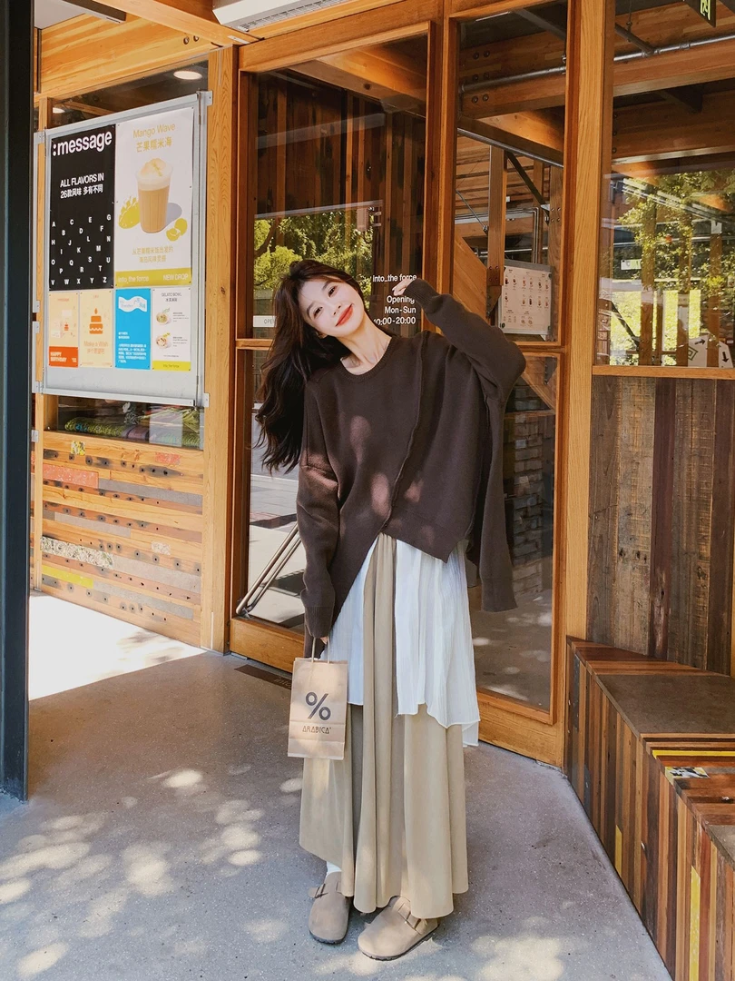 巨好看的叠穿针织毛衣套装女秋季2025新款松弛感衬衫阔腿裤三件套