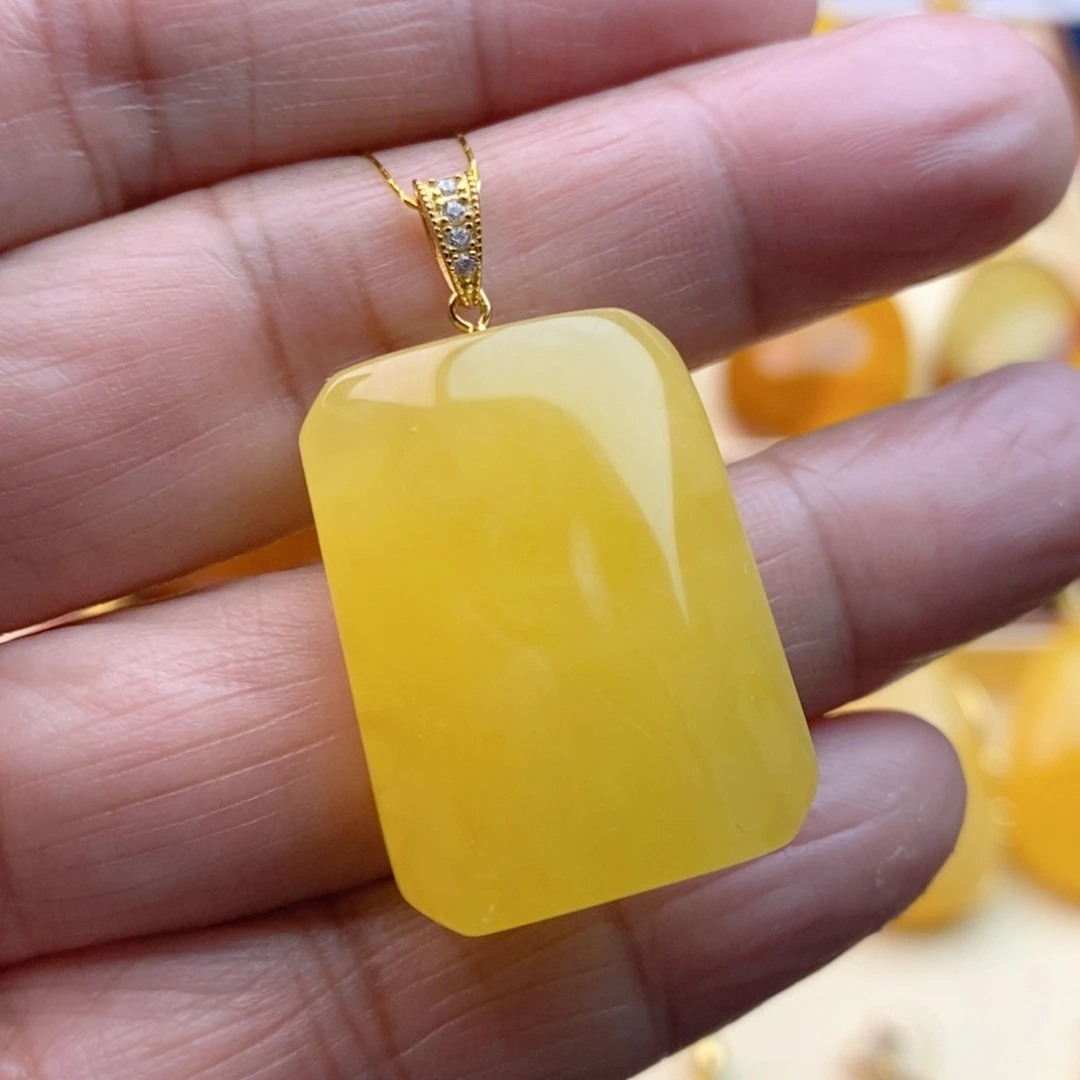 琥珀颈饰银S925镀金镶嵌