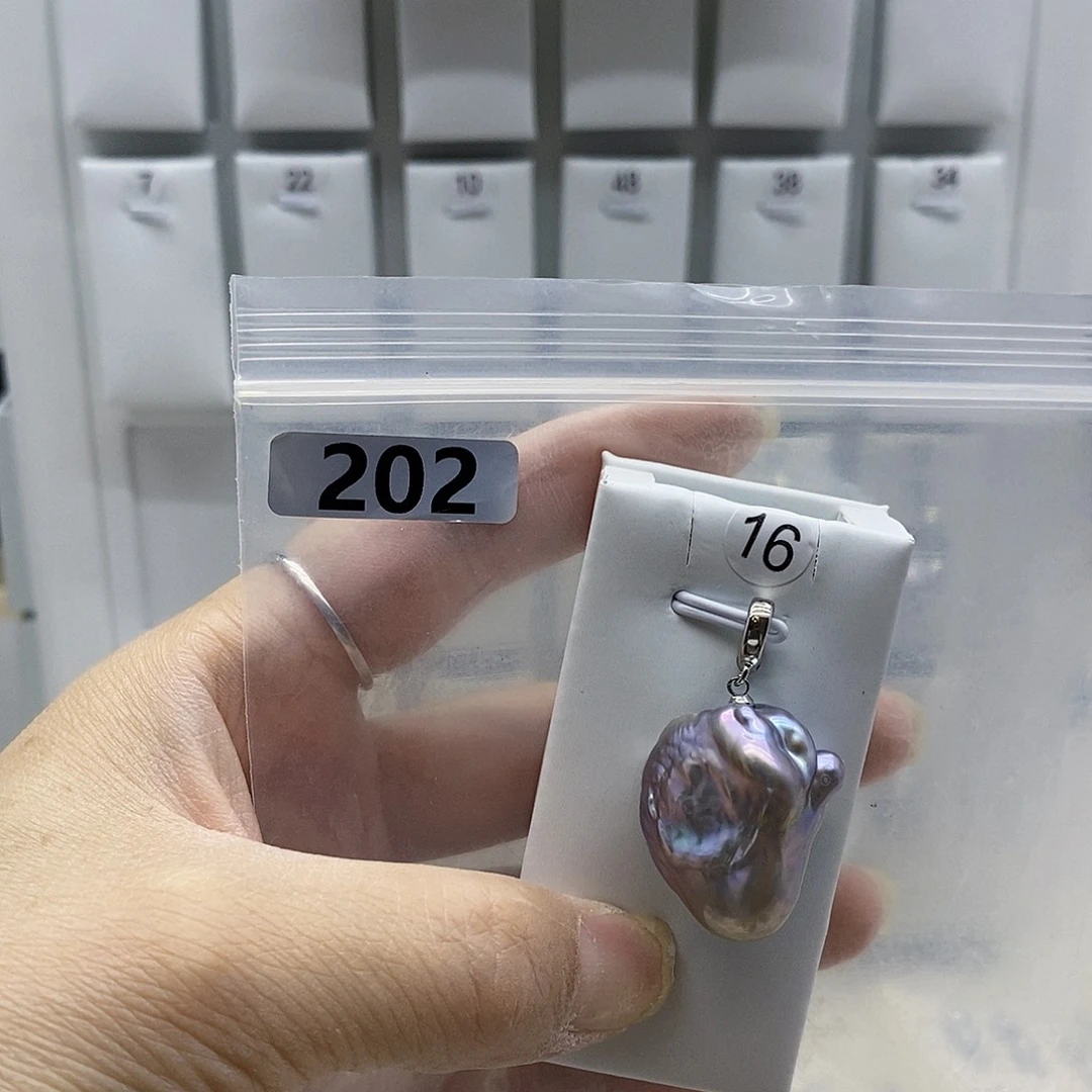 颈饰合金淡水珍珠