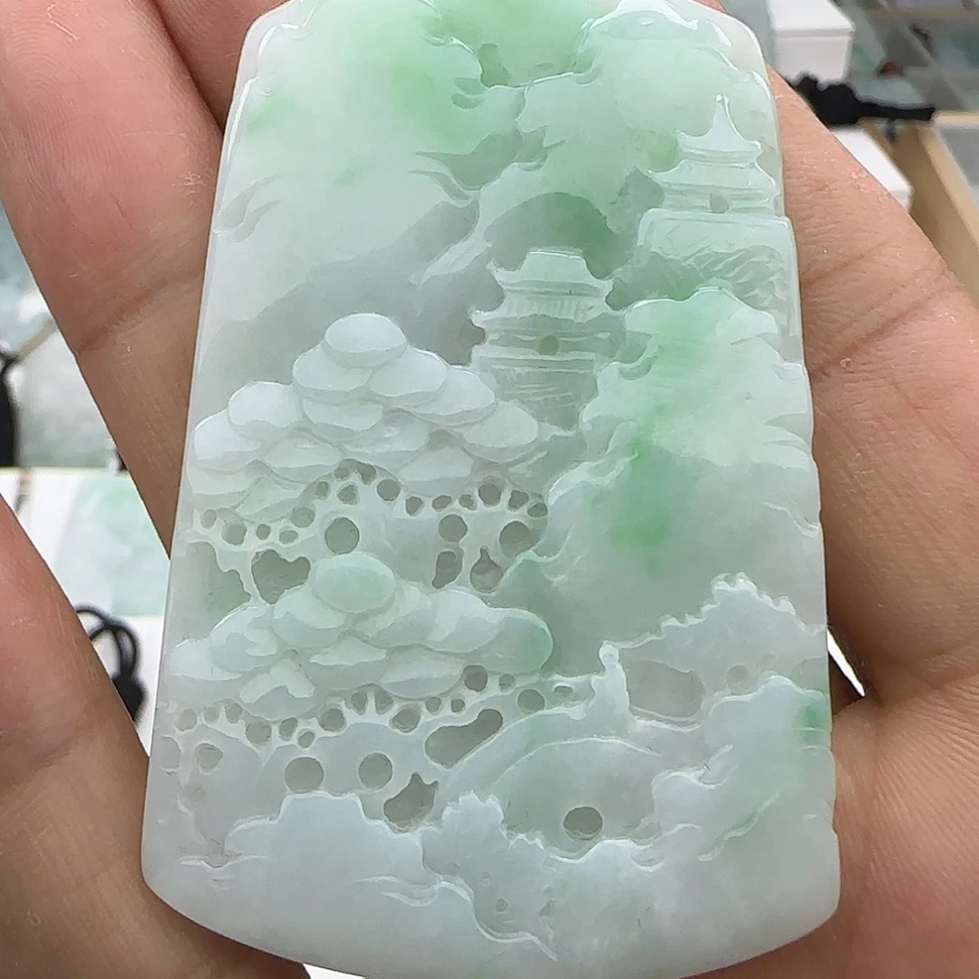 翡翠未镶嵌颈饰翡翠