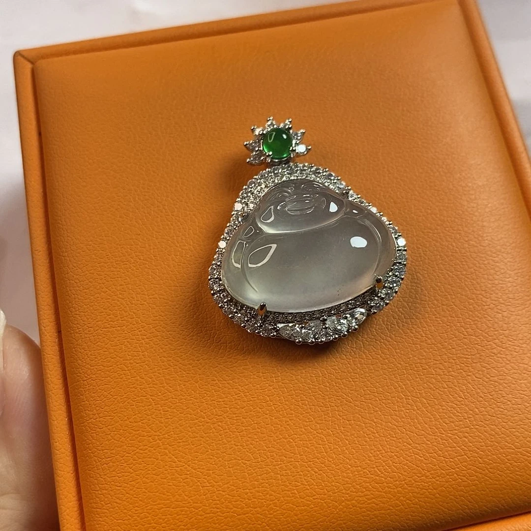 石英质玉佛公未镶嵌