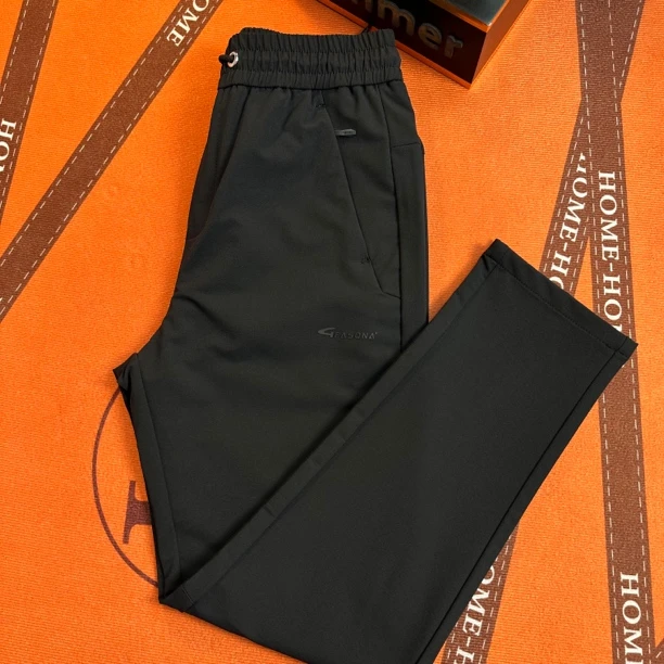 时尚黑色运动长裤舒适弹性适合多种运动场合男裤春季新款百搭裤子