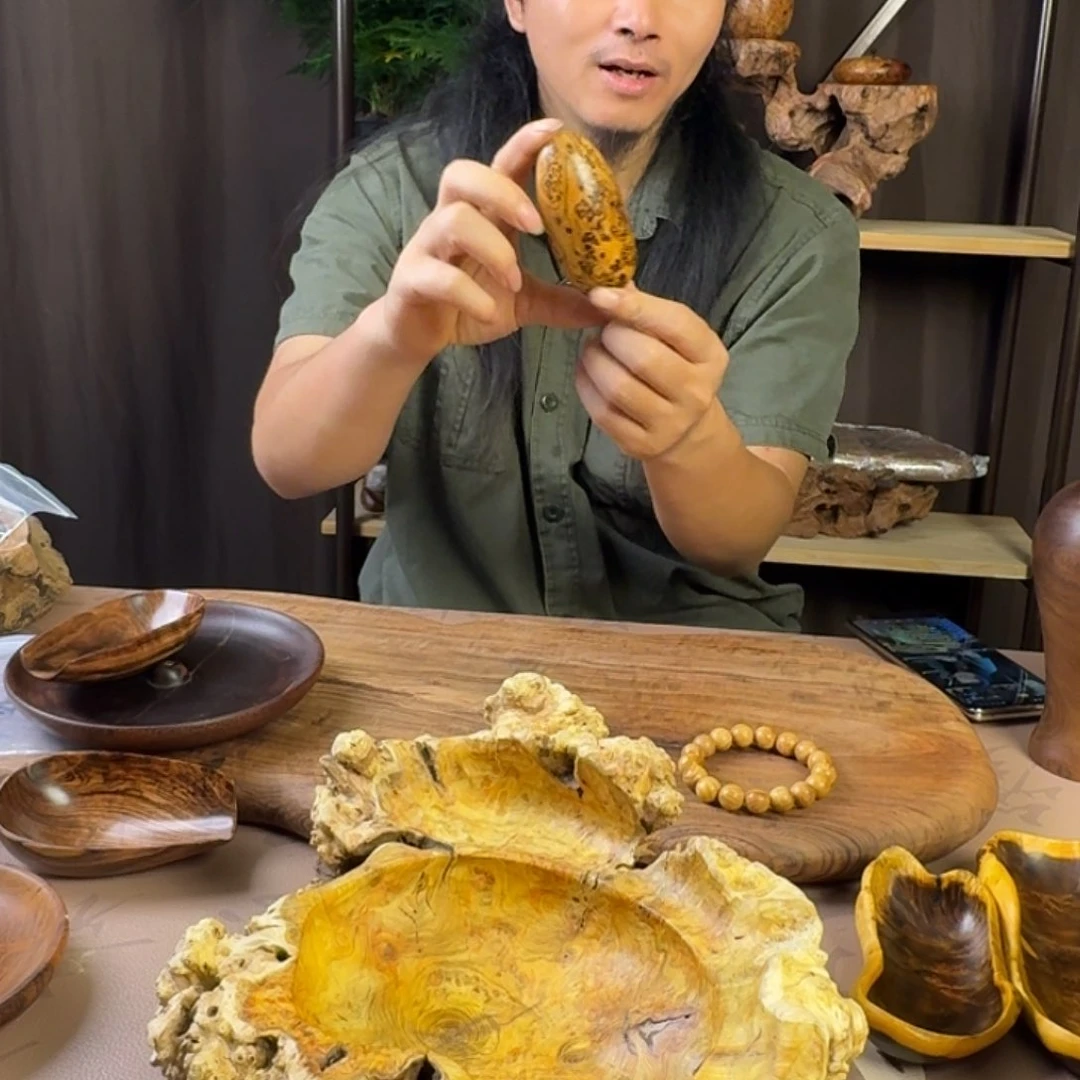 坤***球小叶紫檀手串/手链