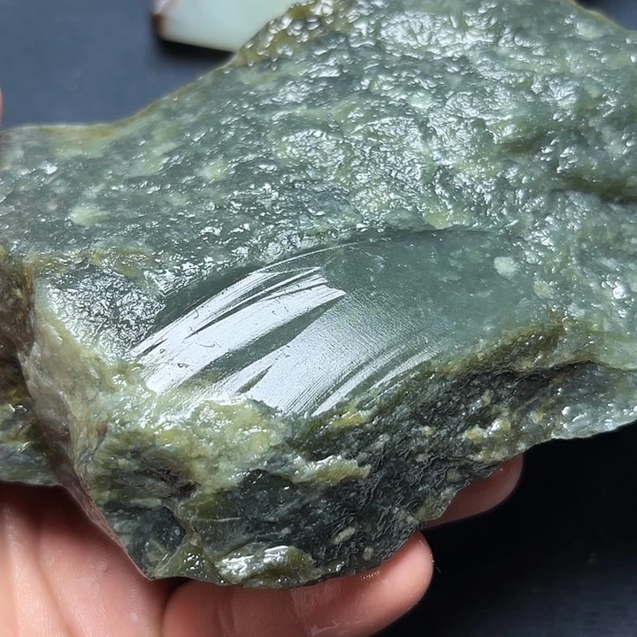 和田玉未镶嵌珠宝奇石