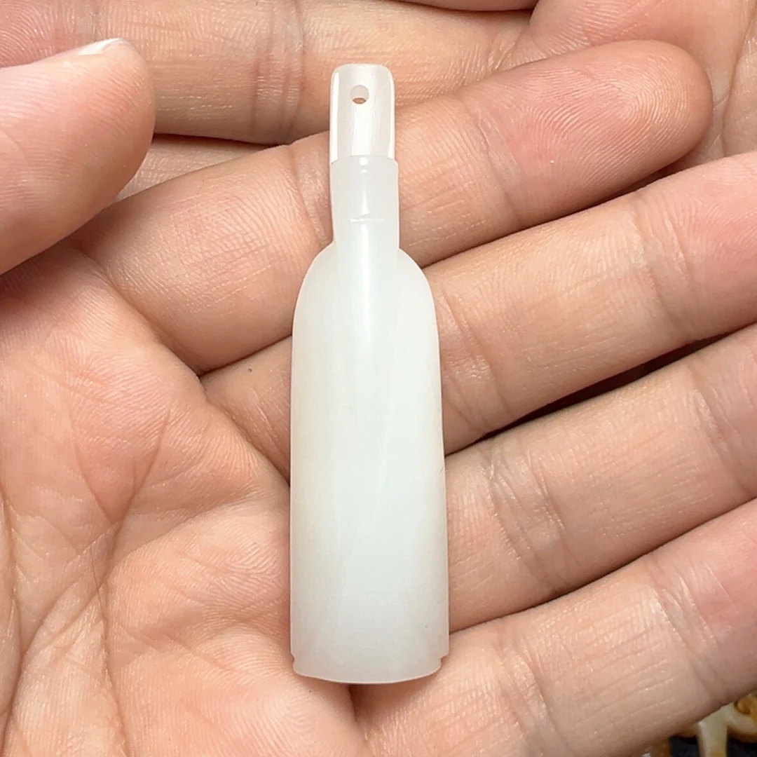 和田玉颈饰未镶嵌?*杨