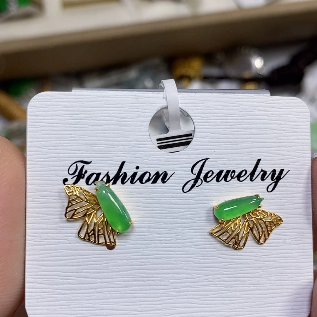 【闪购商品】颈饰18K金镶嵌翡翠小**一耳环