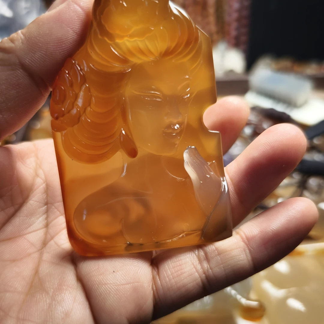 北红天然玛瑙美女挂坠109号