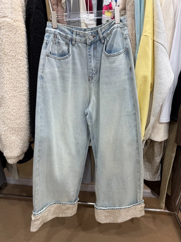 t台提花阔腿牛仔裤