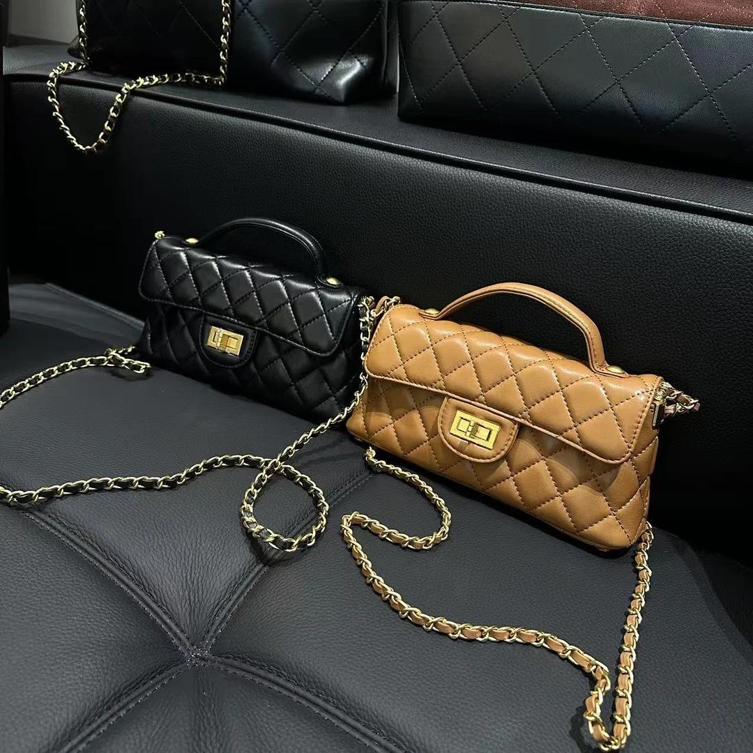 BB25064  小香风菱格handle链条牛皮包包