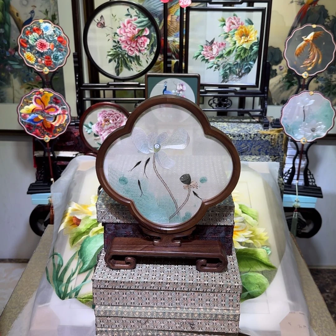 刺绣刺绣工艺精湛