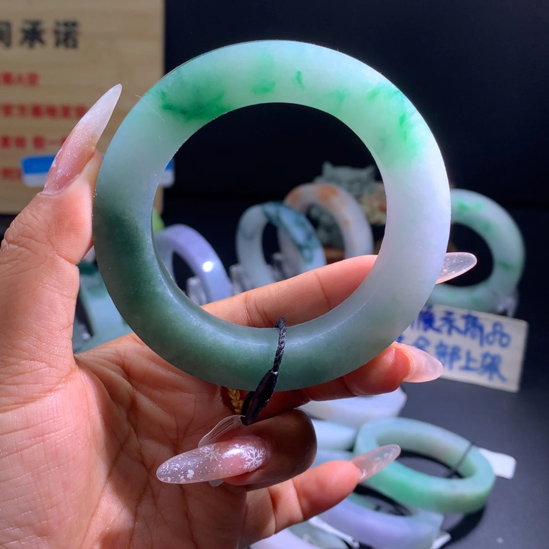 定制翡翠未镶嵌正