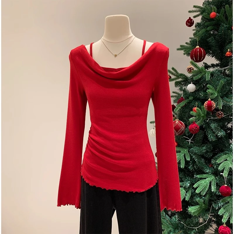 假两件复古红色露肩针织长袖T恤女秋冬修身纯欲荡领新年穿搭上衣