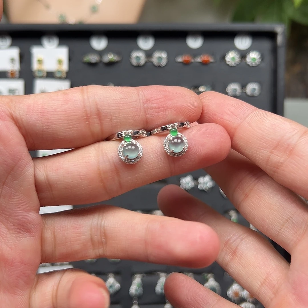 别***了翡翠银S925镶嵌耳饰8888