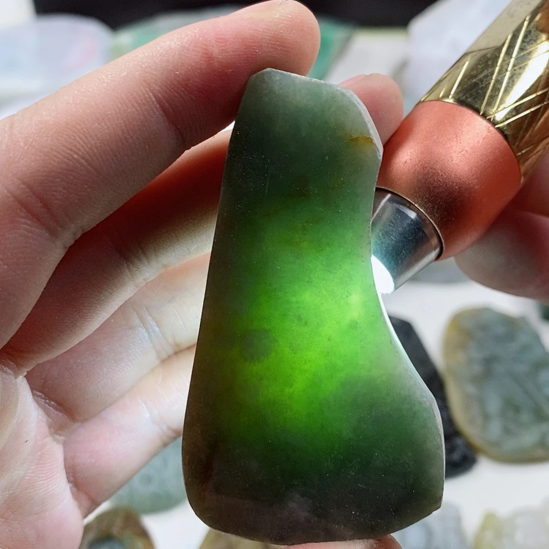 翡翠配石缅甸天然翡翠原石