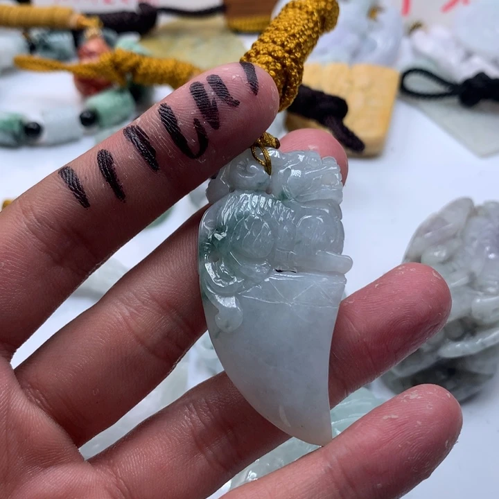 颈饰未镶嵌翡翠保真天然a货翡翠