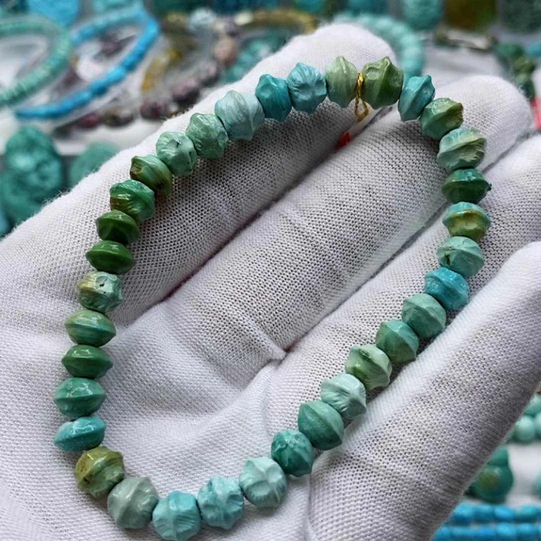 绿松石珠宝奇石未镶嵌