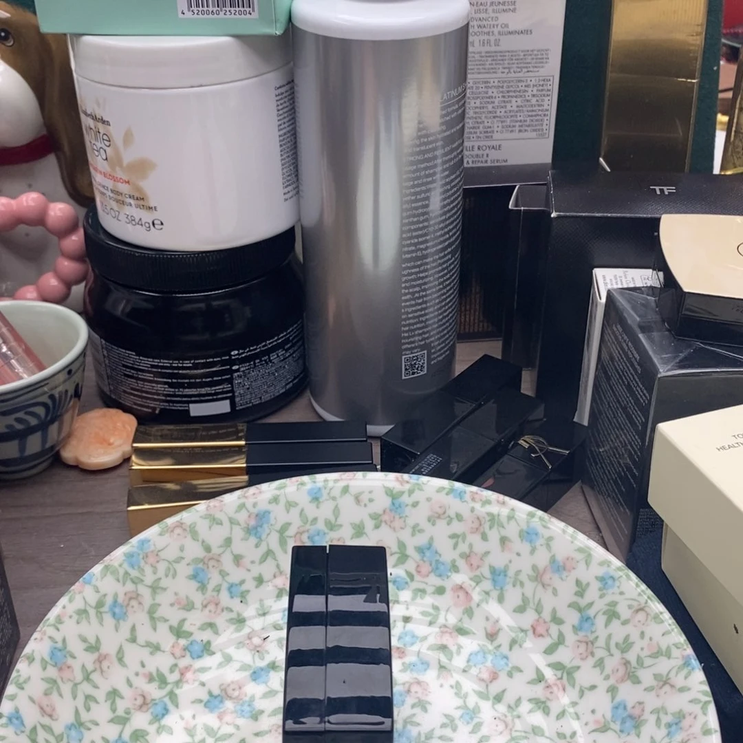 茶盏?****柯哈哈哈哈哈哈哈哈哈哈