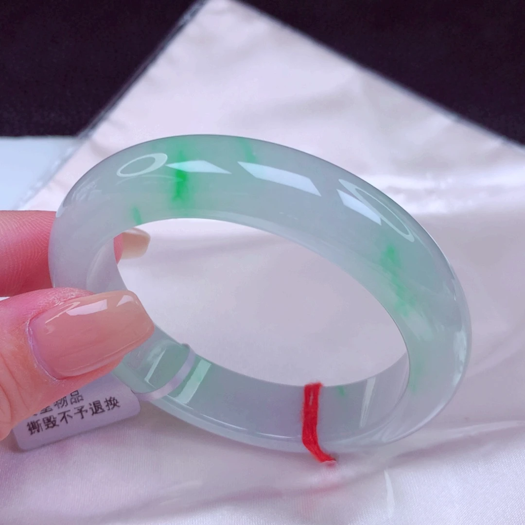 翡翠未镶嵌手镯手镯