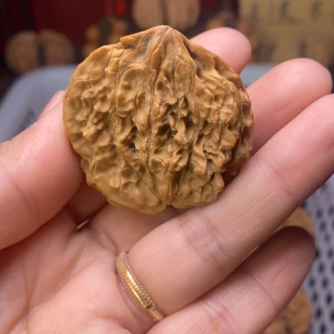 牙***郎文玩核桃把件核桃