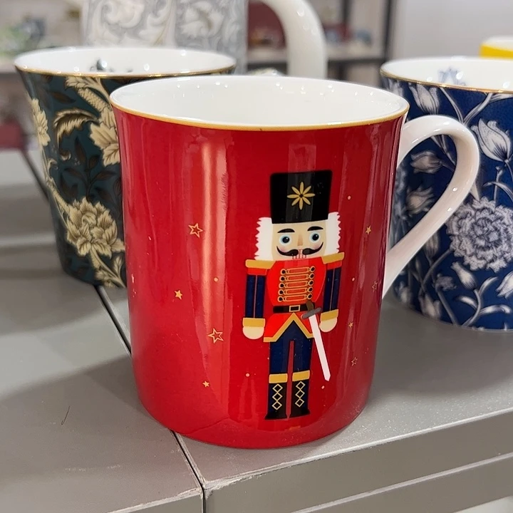 瓷片特惠马克杯一个装