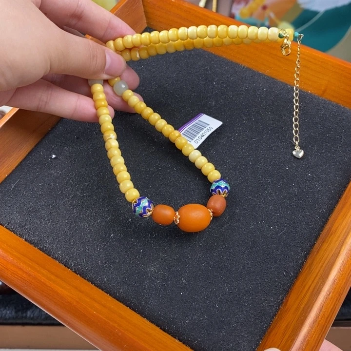 未镶嵌蜜蜡珠宝奇石