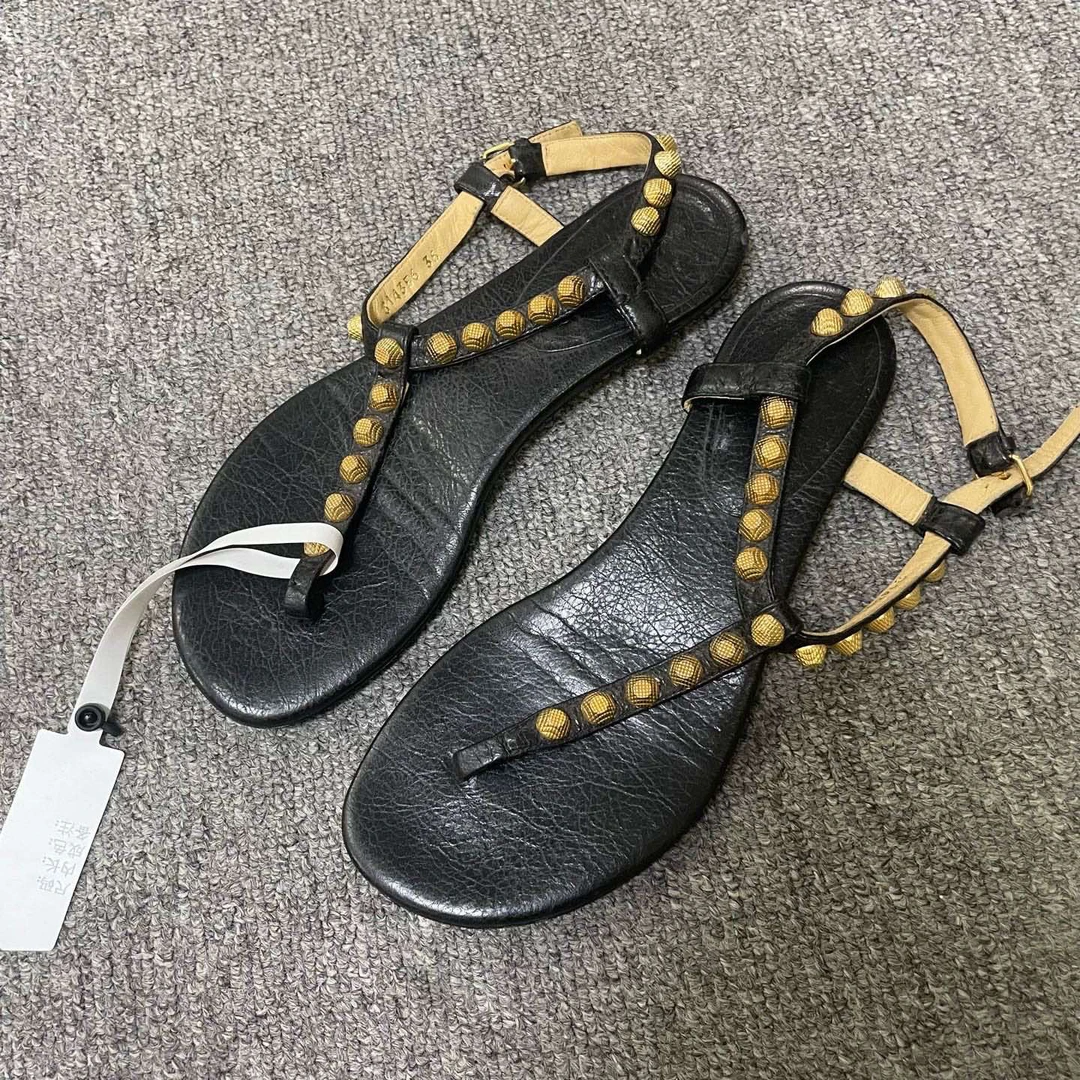 95新 Balenciaga/巴黎世家 夹趾平底一字带凉鞋 36码/6027