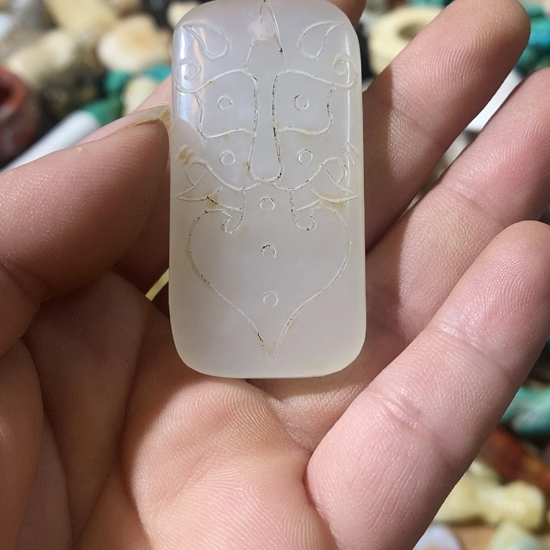 和田玉（糖玉）未镶嵌挂件