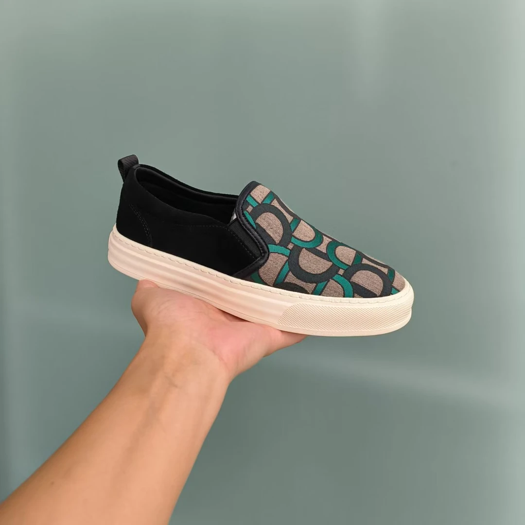 018-快时尚潮流休闲布鞋