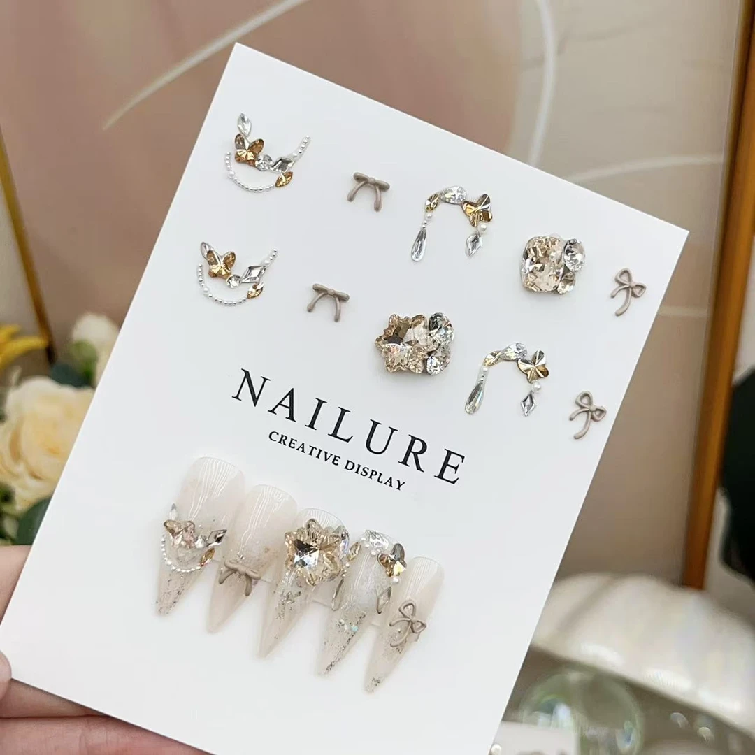 【繁星】美甲饰品材料包秋冬新款k9丝绸色雪花枕头异形钻指甲组合钻