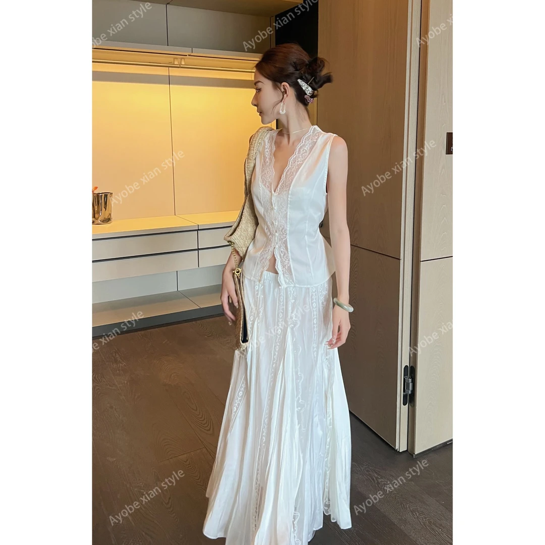 【Ayobe】水仙涟漪&法式温柔纯欲拼接蕾丝无袖上衣夏镂空时尚背心