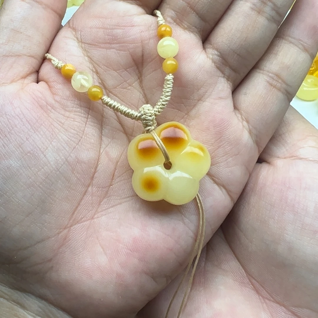 琥珀未镶嵌珠宝奇石有钱花