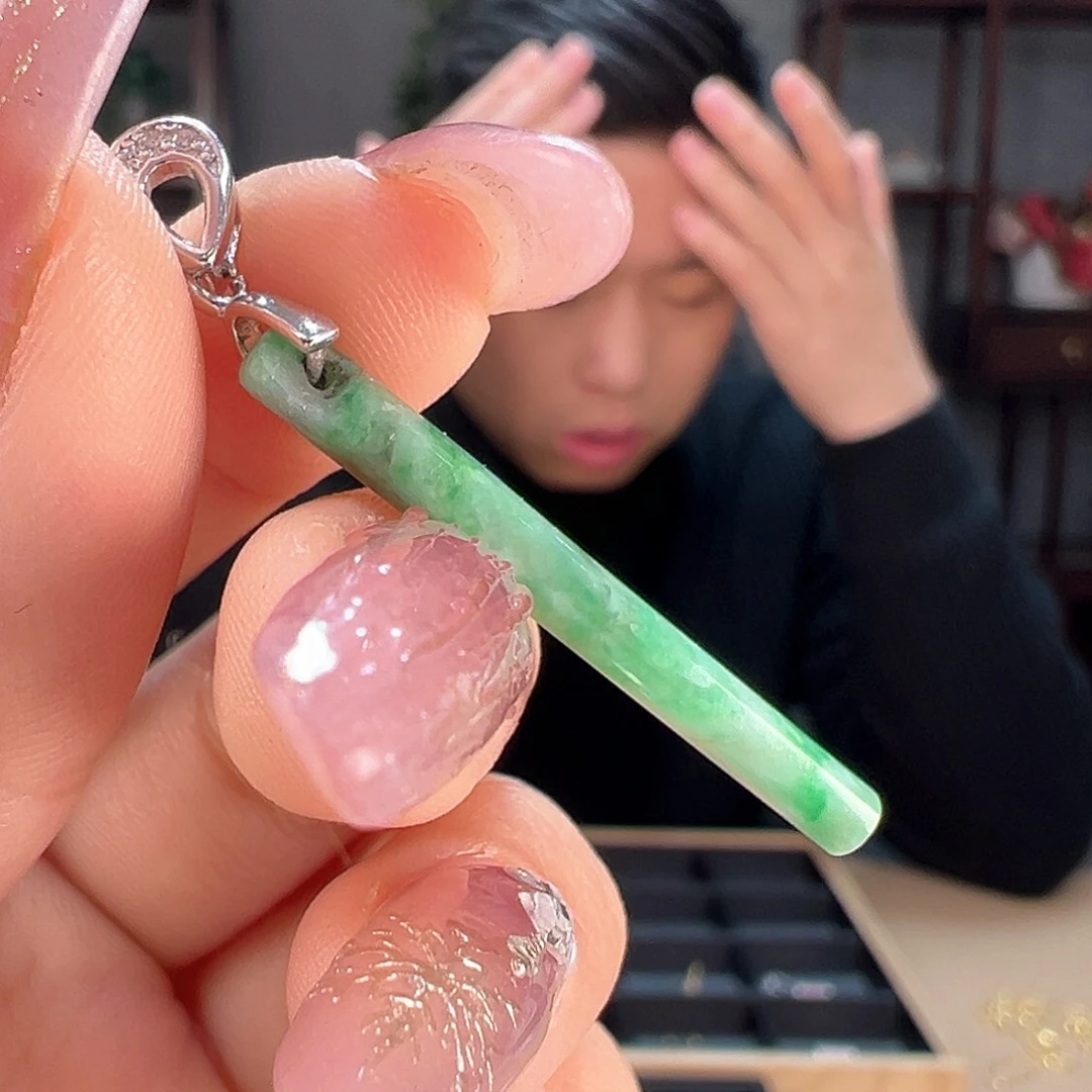 翡翠吊坠(不含链)银S925镶嵌吊坠