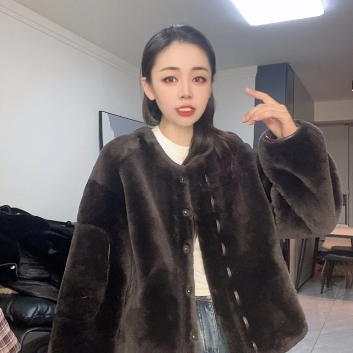 绵羊皮美丽奴皮毛一体M125斤左右