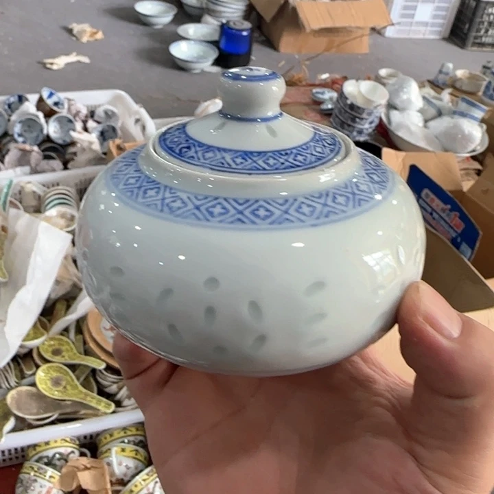 碟景德镇陶瓷艺术