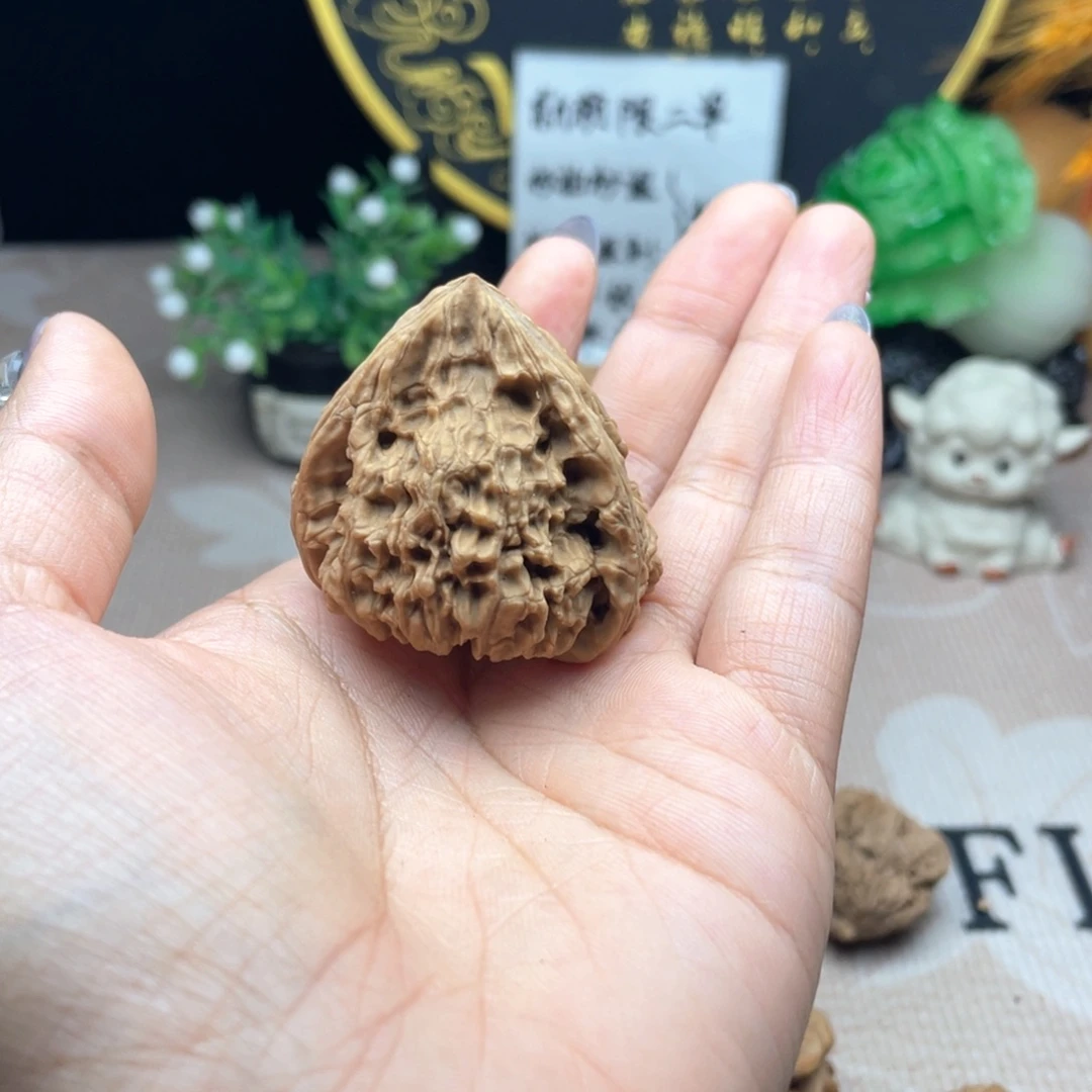 小***儿吊坠文玩核桃涿鹿南疆