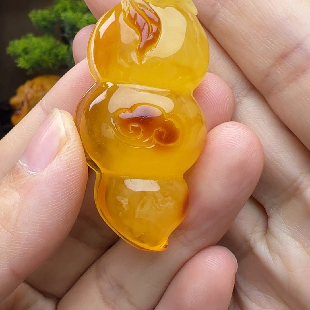 蜜蜡吊坠(不含链)未镶嵌