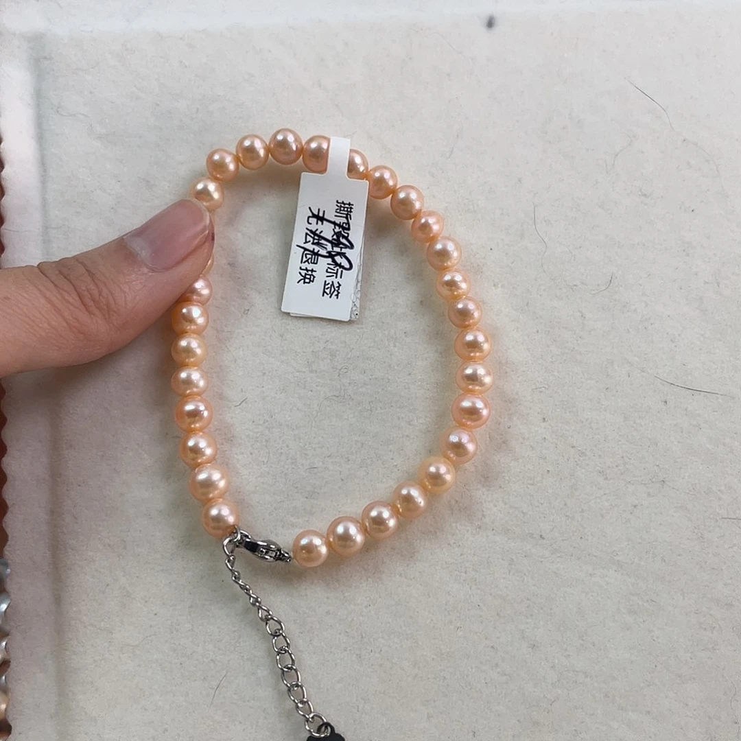 淡水珍珠耳饰未镶嵌