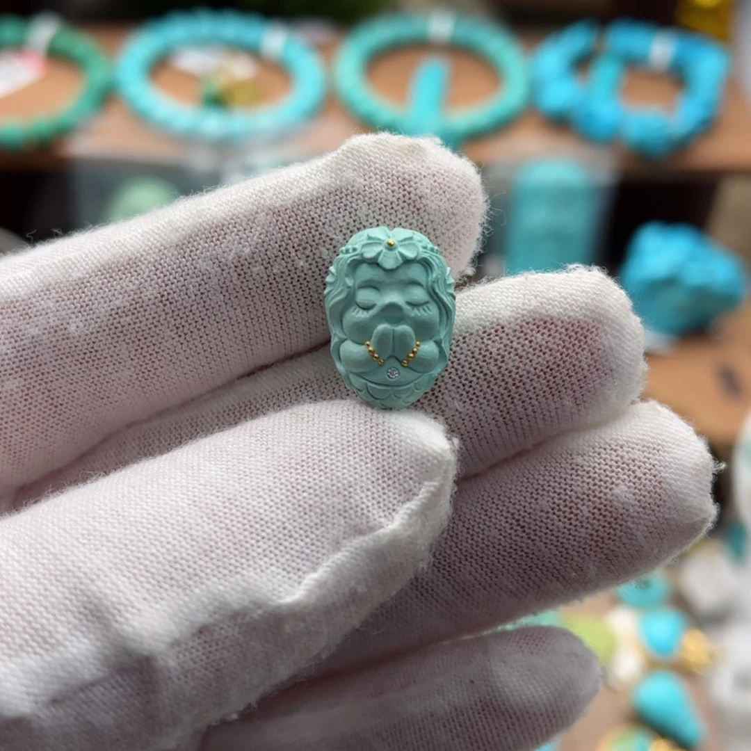 未镶嵌绿松石珠宝奇石