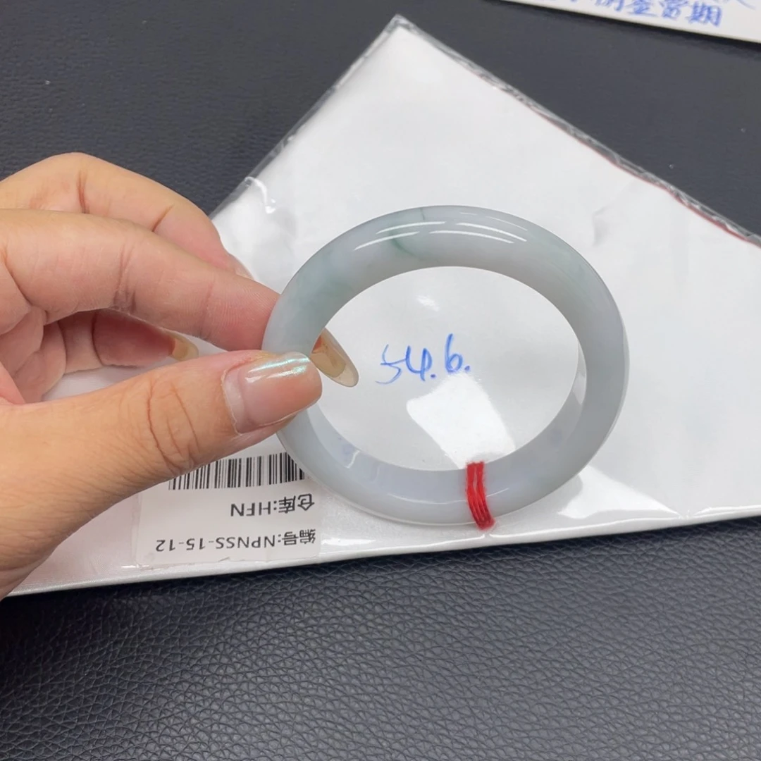 未镶嵌手镯翡翠翡翠手镯