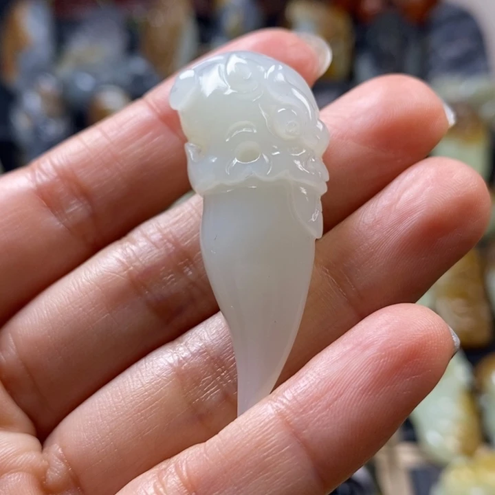 和田玉未镶嵌挂件