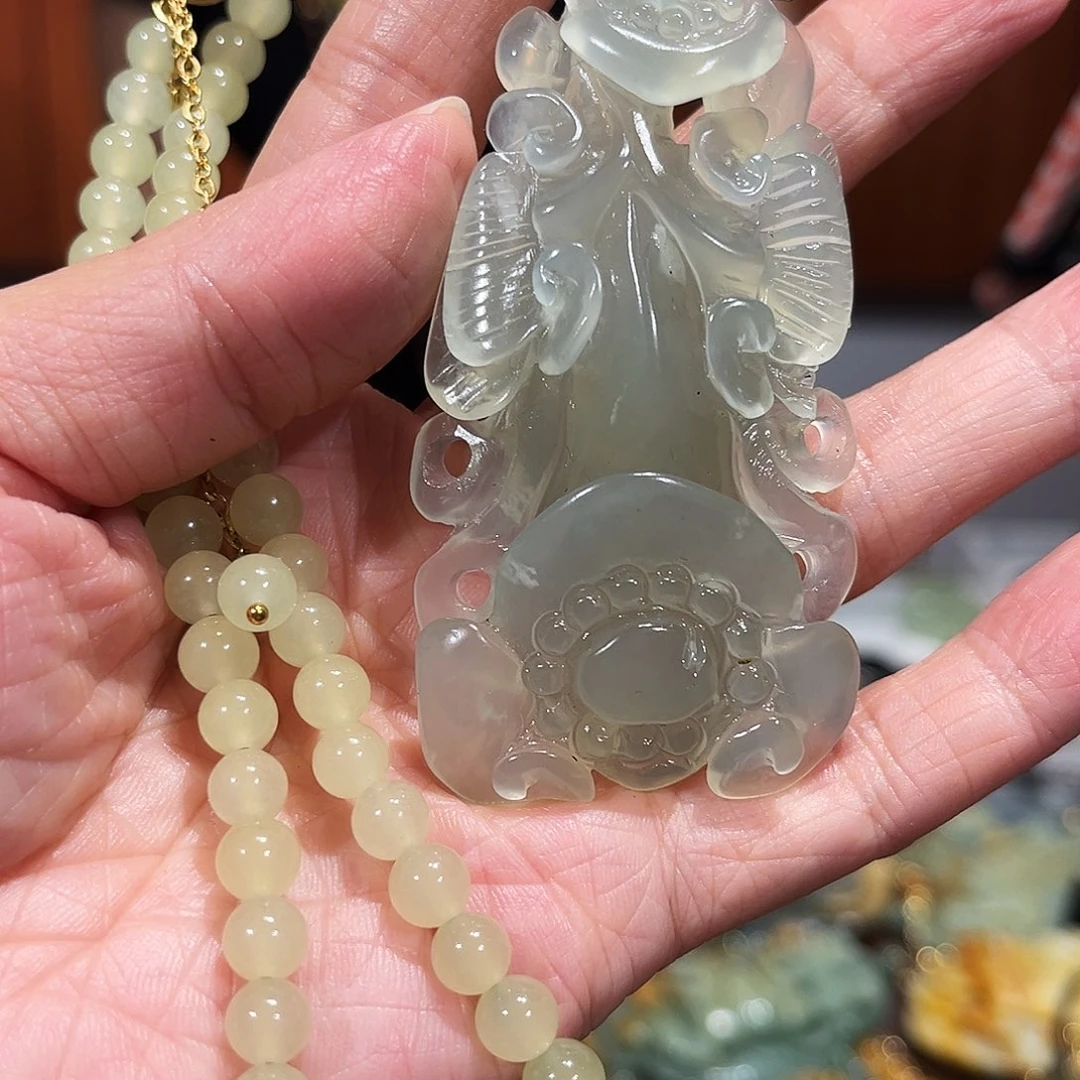 岫玉未镶嵌毛衣链