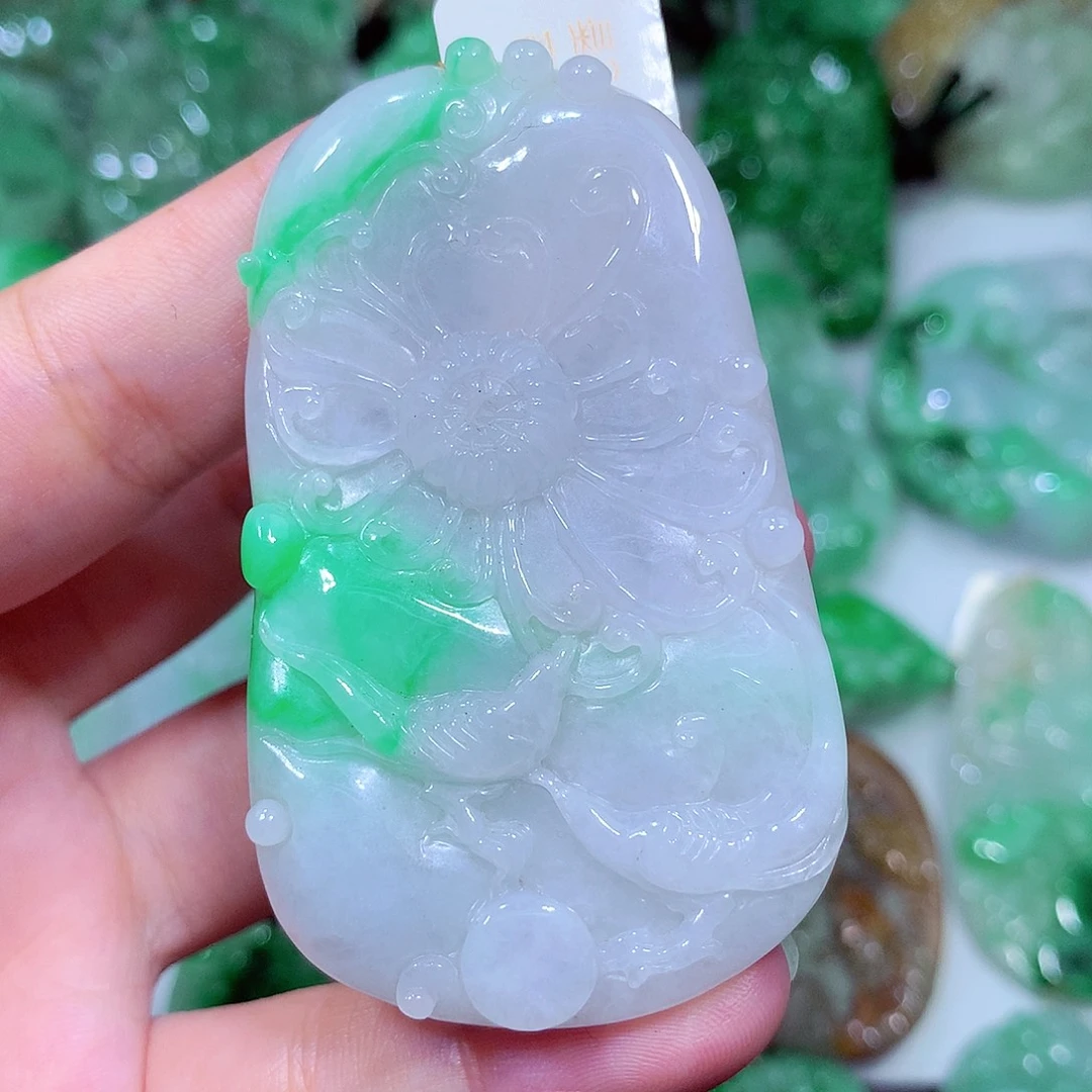 翡翠未镶嵌吊坠(不含链)