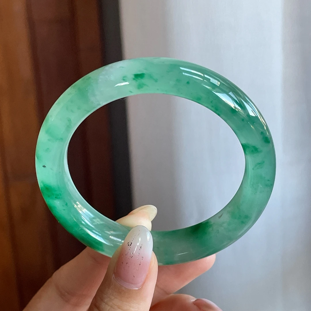 敏格拉芭天然飘绿花非洲翠独龙玉石英质玉平安镯玉女款冰透手镯