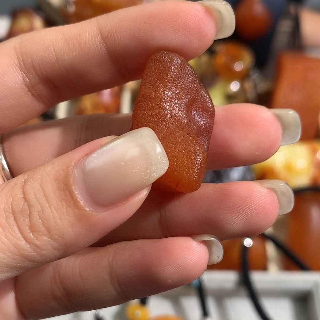 蜜蜡裸石未镶嵌我