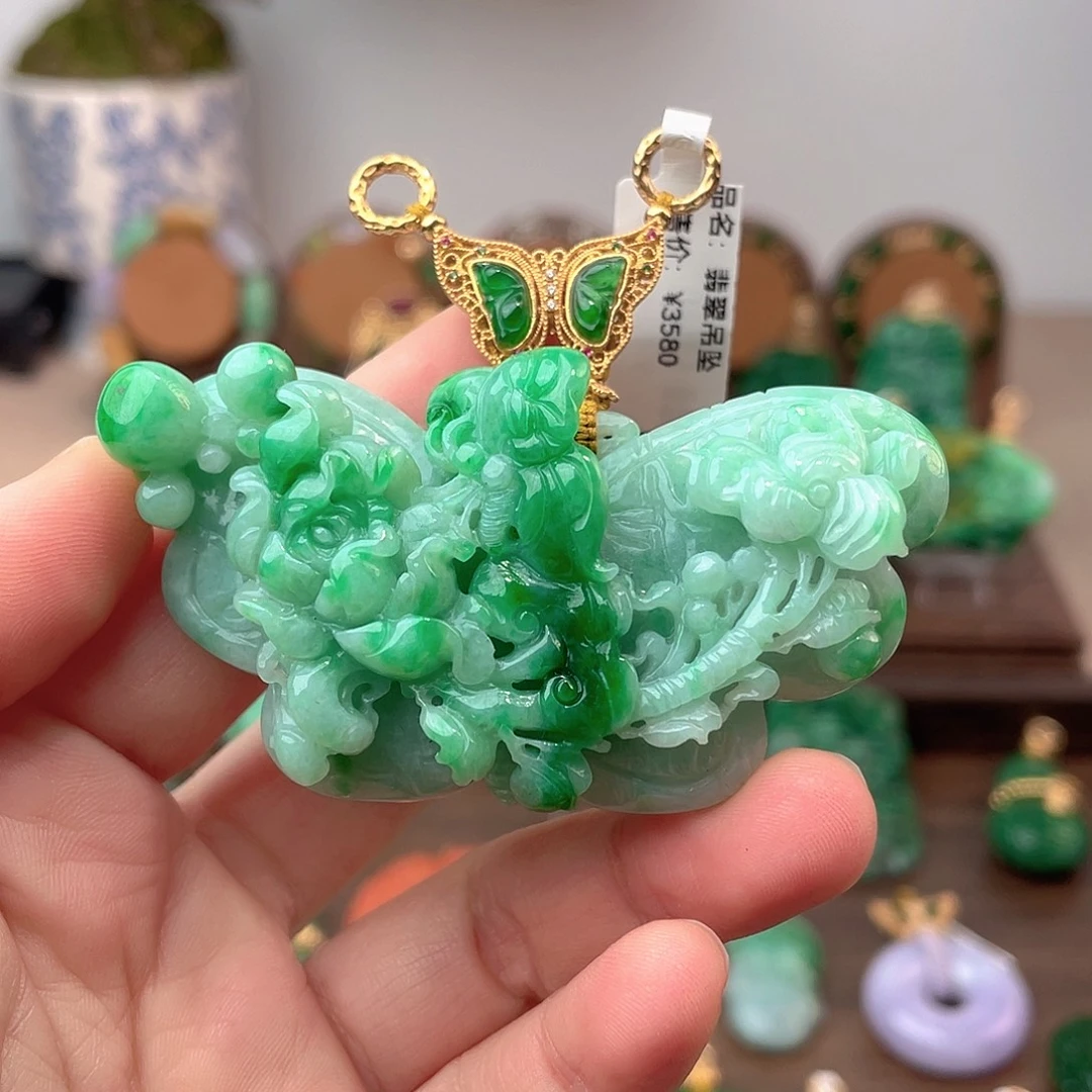 翡翠未镶嵌吊坠(不含链)