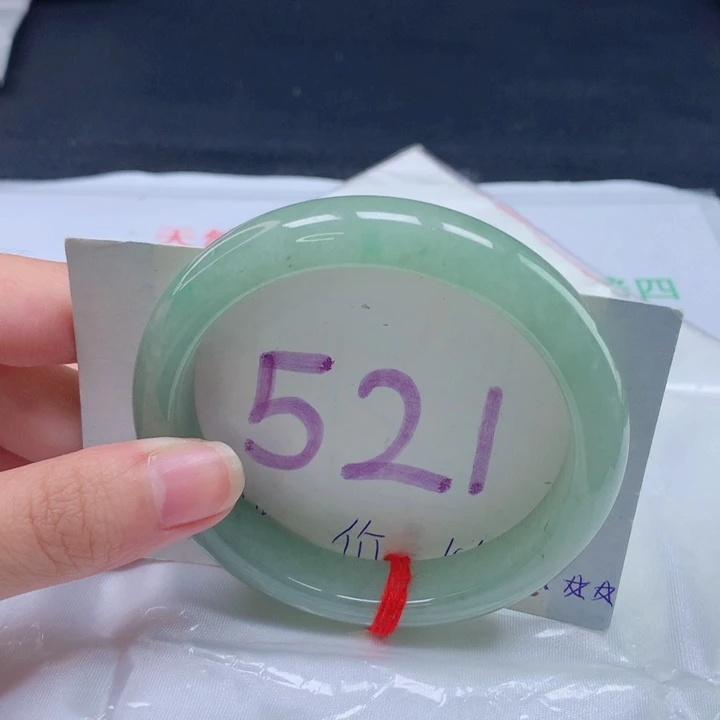 翡翠手镯未镶嵌胖*圈口5859