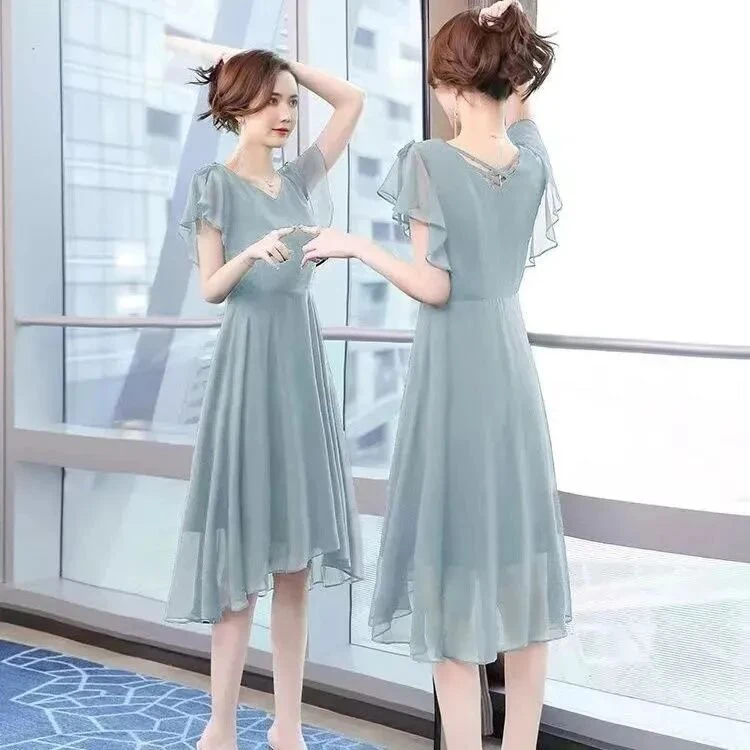2025夏款气质连衣裙时尚女装修身显瘦裙子短袖夏季新款纯色中长款
