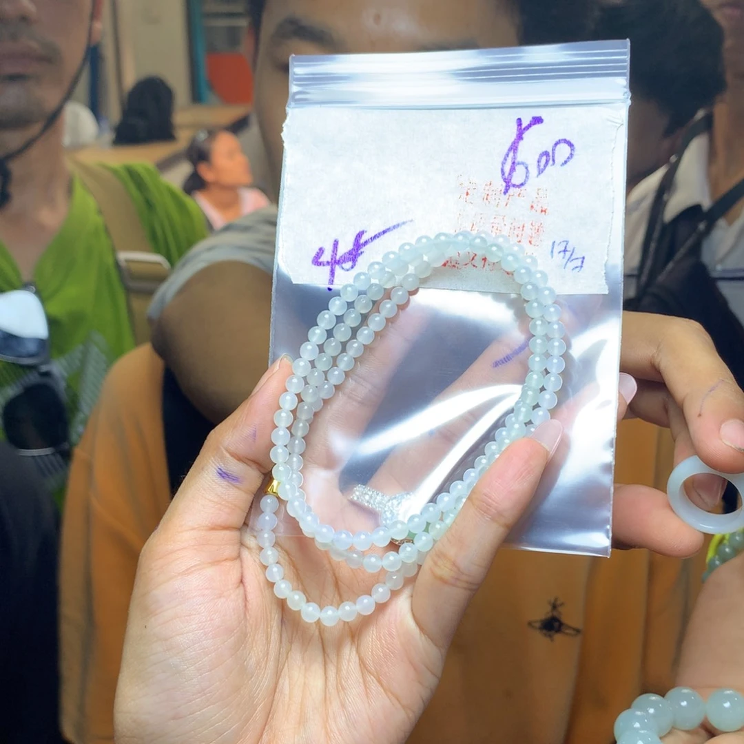 定制翡翠天然翡翠未镶嵌