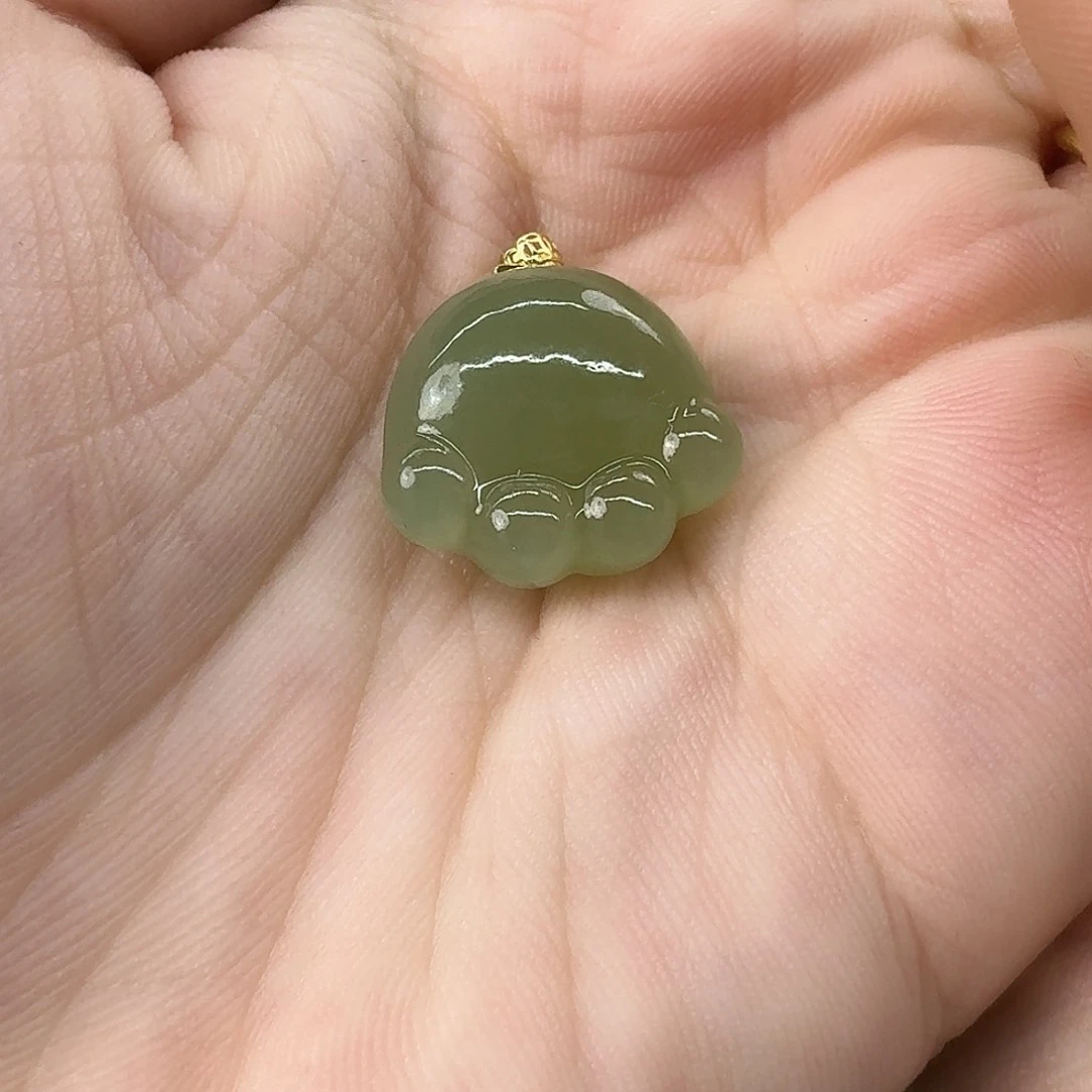 颈饰18K金镶嵌和田玉?****℃