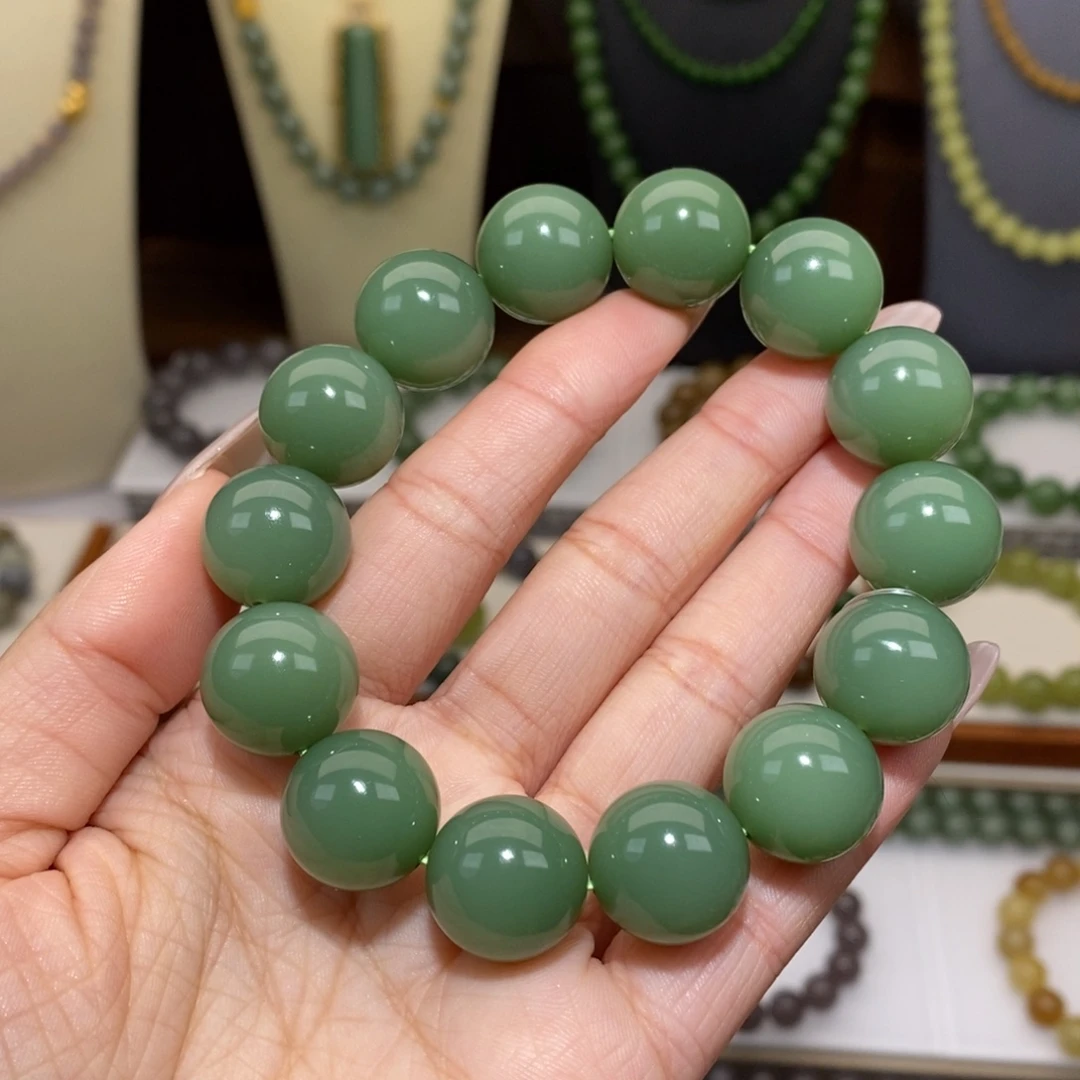 用***4和田玉未镶嵌手串